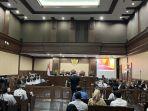 pengadilan-negeri-jakarta-pusat-jin-buang-anak-nih3.jpg