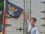 pengakuan-sopir-truk-pasang-bendera-one-piece.jpg