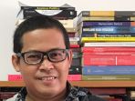 pengamat-politik-dari-fisip-unpad-dr-muradi_20171126_125108.jpg