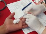 pengambilan-sample-pendonor-darah-plasma-konvalesen_20210806_134751.jpg