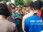 penganut-ahmadiyah_20160124_163445.jpg