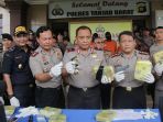 pengedar-sabu-jaringan-internasional-tertangkap-di-kuala-tungkal_20170301_123706.jpg