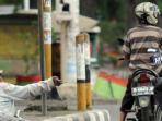 pengemnis-jalanan_20150701_083150.jpg