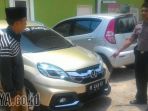 pengemudi-mobil_20170308_233409.jpg