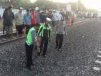 pengendara-tertabrak-kereta-api_20170617_092219.jpg