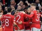 penggawa-manchester-united-merayakan-gol-rashford.jpg