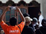 penggeledahan-rumah-terduga-teroris-di-condet_20210329_170016.jpg
