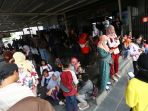 pengguna-krl-menumpuk-di-stasiun-manggarai_20190804_191948.jpg