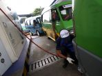 penggunaan-gas-bbg-pada-angkutan-umum_20170928_175222.jpg