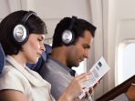 penggunaan-headphone-di-pesawat-terbang_20170315_104637.jpg
