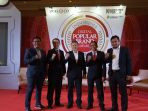 penghargaan-indonesia-digital-popular-brand-award-2019_20190327_102352.jpg