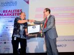 penghargaan-indonesia-wow-service-excellence-award_20161209_150709.jpg