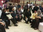 penghormatan-terakhir-jenazah-mendiang-sarwono-kusumaatmadja-02.jpg