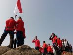 pengibaran-merah-putih_20180820_190229.jpg
