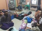 pengungsi-asal-desa-pattongko-mengungsi-ke-desa-era-baru_20181002_100920.jpg