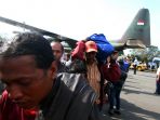 pengungsi-dari-wamena-tiba-di-malang_20191002_171208.jpg