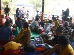 pengungsi-korban-kebakaran-depo-pertamina-plumpang_20230305_114058.jpg