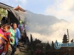 pengungsi-warga-sekitar-gunung-agung_20170923_002613.jpg