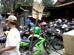 pengunjung-ragunan-lebaran-2011-8.jpg
