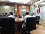 pengurus-himsataki-melakukan-audiens.jpg