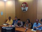 pengurus-parisada-hindu-dharma-indonesia-yanto-jaya_20150119_201114.jpg