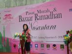 pengurus-persaudaraan-isteri-anggota-pia-dpr-ri_20170615_155709.jpg