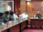 pengurus-pwi-sulsel-ketika-bertemu-pengurus-pwi-pusat.jpg