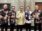 pengusaha-penyeberangan_.jpg