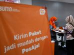 peningkatan-pengiriman-paket-di-kantor-pos-malang_20221226_153654.jpg
