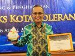penjabat-pj-wali-kota-singkawang-sumastro.jpg