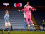 penjaga-gawang-manchester-city-brazil-ederson-kanan-dan-gelandang-rodrigo.jpg