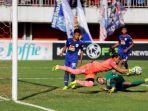 penjaga-gawang-psis-semarang-janda-eka-putra.jpg