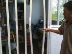 penjaga-villa-bunga-yang-berlokasi-di-kecamatan-cijeruk_20171208_163855.jpg