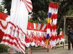 penjual-bendera-musiman_20150806_145640.jpg