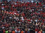 penonton-di-puskas-arena-euro-2020.jpg