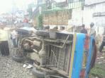 penumpang-angkot-yang-dirawat-di-rs-permata-bunda_20151125_200131.jpg