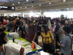 penumpang-di-bandara-internasional-ngurah-rai_1_20171127_111834.jpg