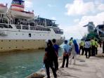 penumpang-kapal-emosi_20160616_150904.jpg