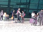 penumpang-pesawat-di-bandara-soekarno-hatta-tangerang_20220328_132913.jpg
