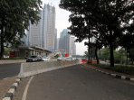 penutupan-jalur-pembangunan-jalan-simpang-susun-semanggi_20160613_173112.jpg