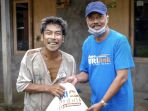 penyaluran-bantuan-untuk-warga-terdampak-covid-19_20200515_231450.jpg