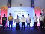 penyaluran-kredit-usaha-rakyat-kur-di-kota-palu-provinsi-sulawesi-tengah-jumat-268.jpg