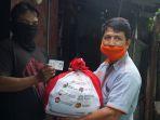 penyaluran-paket-sembako-f0192.jpg