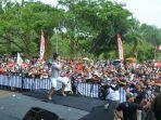 penyanyi-dangdut-dewi-perssik11.jpg