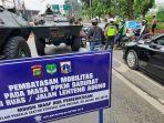 penyekatan-jalan-lenteng-agung-nih5.jpg