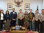 penyelenggara-dari-khk-sports-bahrain-yang-diwakili-oleh-mohammed-shahid_20180503_075413.jpg