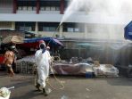 penyemprotan-disinfektan-di-pasar-karang-anyar-jakarta_20200624_183711.jpg
