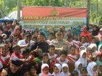 penyerahan-bantuan-gempa-maluku-dari-mabes-polri-dan-seluruh-polda.jpg