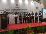 penyerahan-infak-kemanusiaan-palestina-dari-lembaga-amil-zakat.jpg