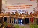 penyerahan-penghargaan-ketenagakerjaan-zero-conflict-2022.jpg
